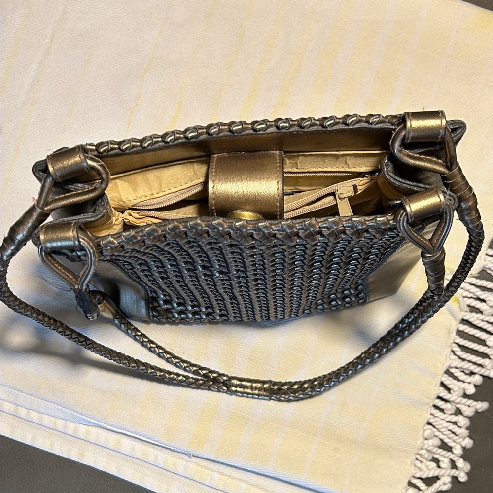 Liz Claiborne Woven Metallic Bronze colored Shoulder Bag Y2K - Picture 2 of 15